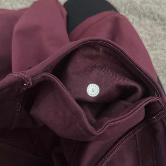 LULULEMON shorts - Picture 4 of 4